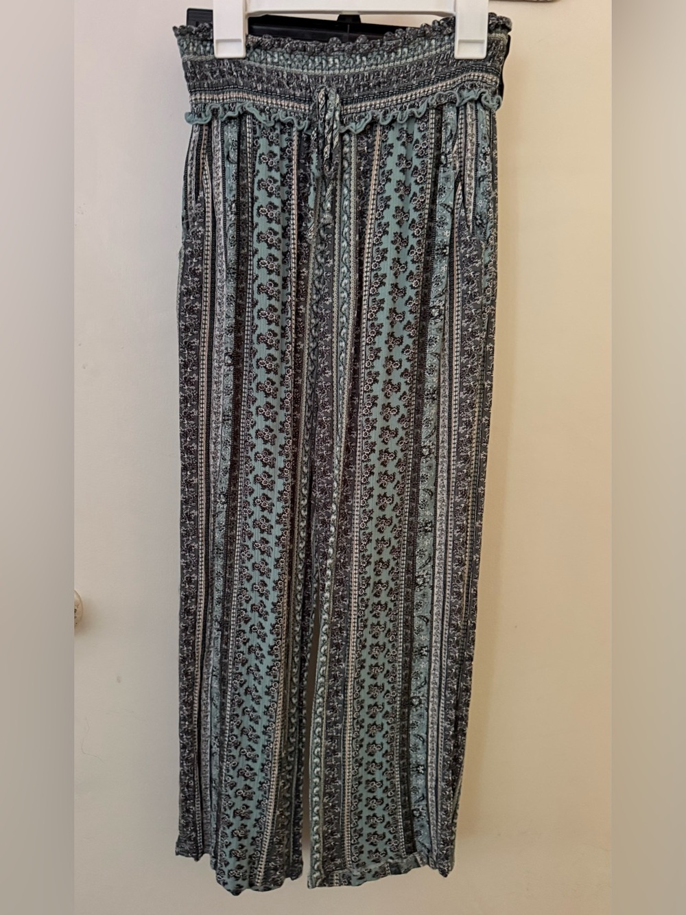 Smocked Waist Blue Patterned Boho pants